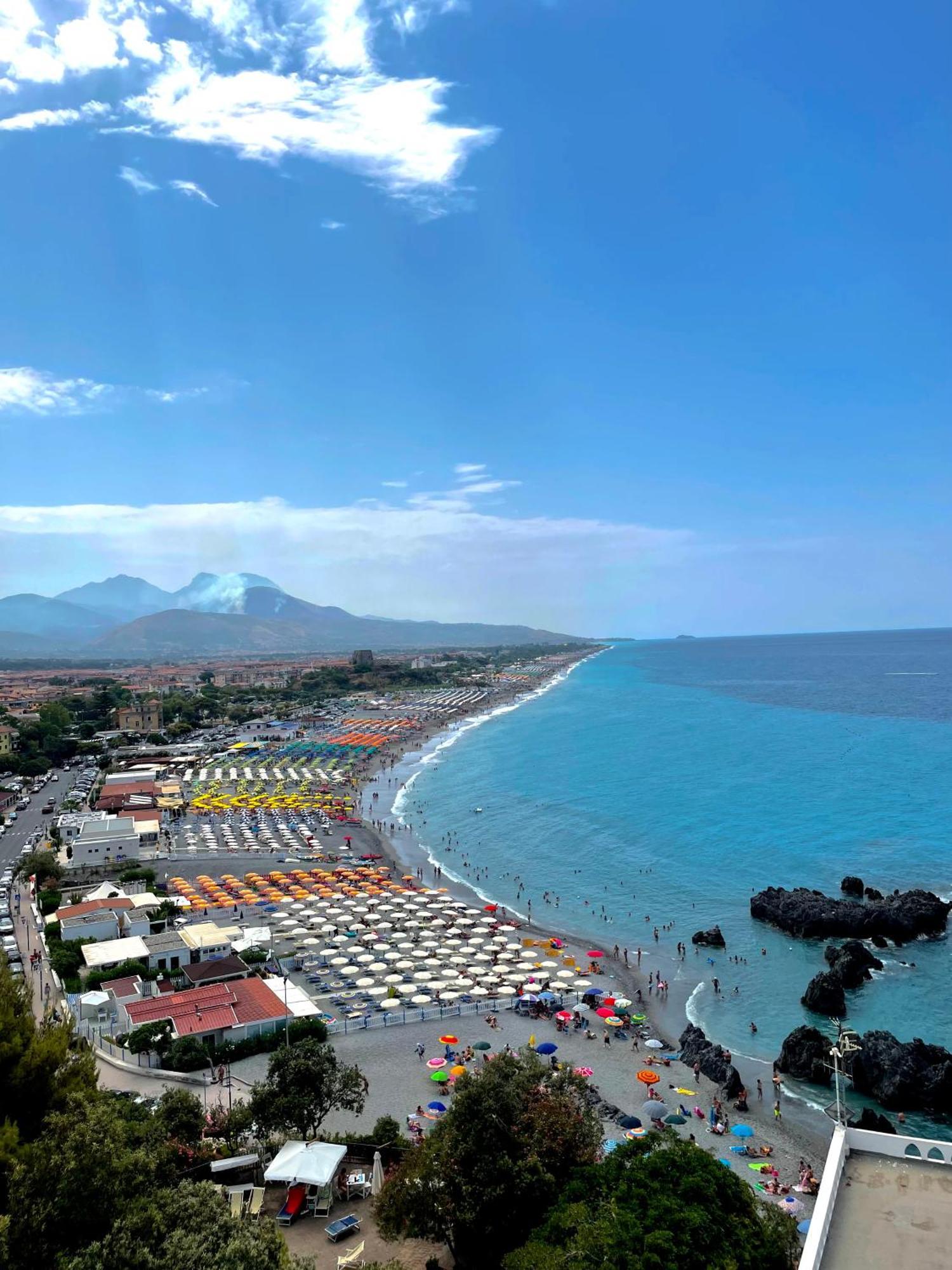 Bed & Breakfast Savastano's Scalea